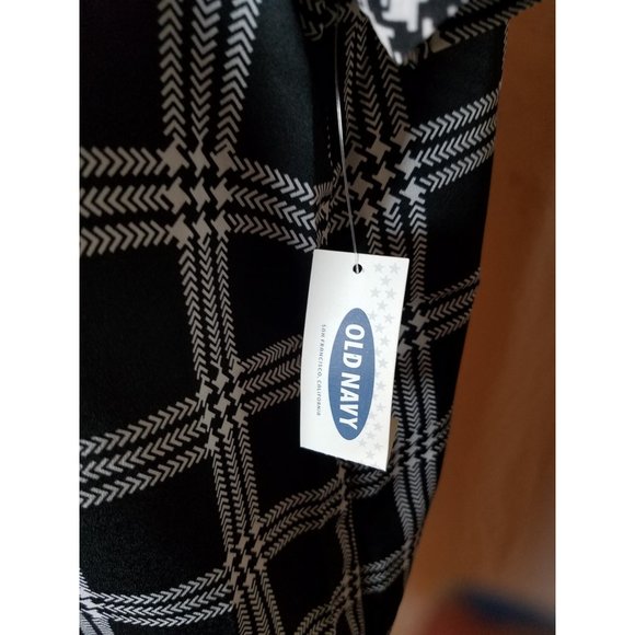 Old Navy Blouse Size Large - Picture 5 of 5